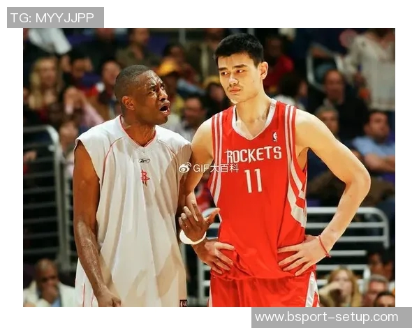 姚明与詹姆斯的休斯敦传奇：篮球巨星的辉煌与梦想交汇之地