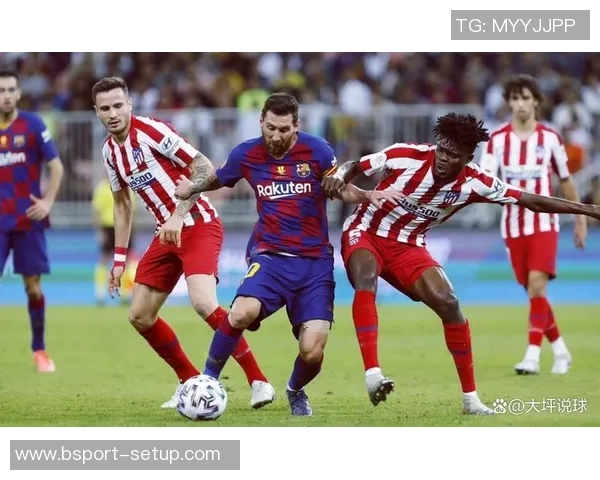 中超焦点战巴萨与里昂互交白卷红牌争议引发全场热议