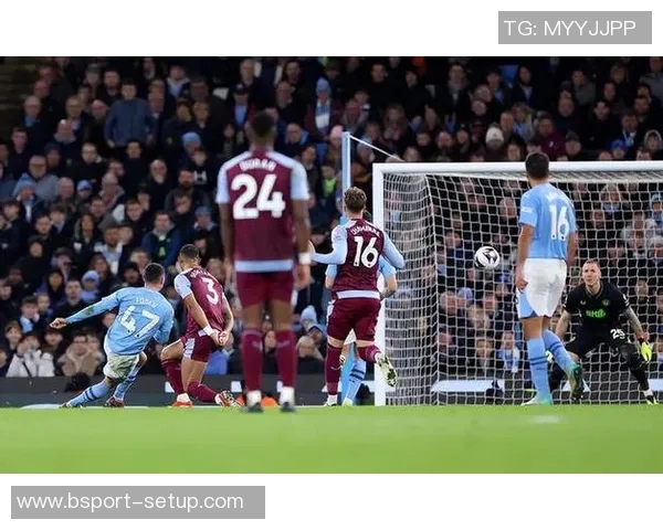 意甲惊天冷门那不勒斯狂胜曼城4-0上演帽子戏法引爆全场激情 意甲惊天冷门那不勒斯狂胜曼城4-0上演帽子戏法引爆全场激情