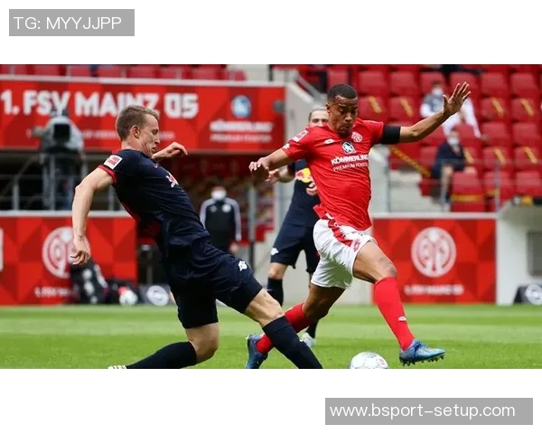 世界杯波尔图大胜多特蒙德帽子戏法引发全场狂欢战术分析揭秘