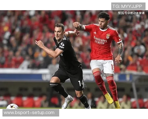 德甲惊天冷门本菲卡狂胜尤文图斯四球红牌事件引发全场热议 德甲惊天冷门本菲卡狂胜尤文图斯四球红牌事件引发全场热议