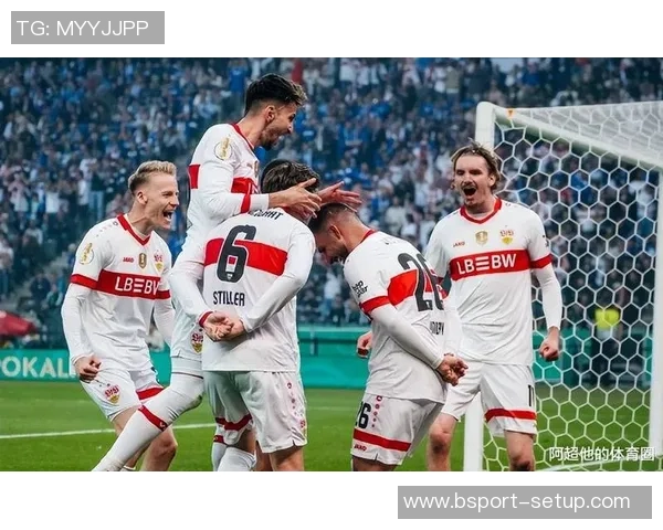 英超激战AC米兰以1-0战胜皇马战术解析与精彩瞬间回顾