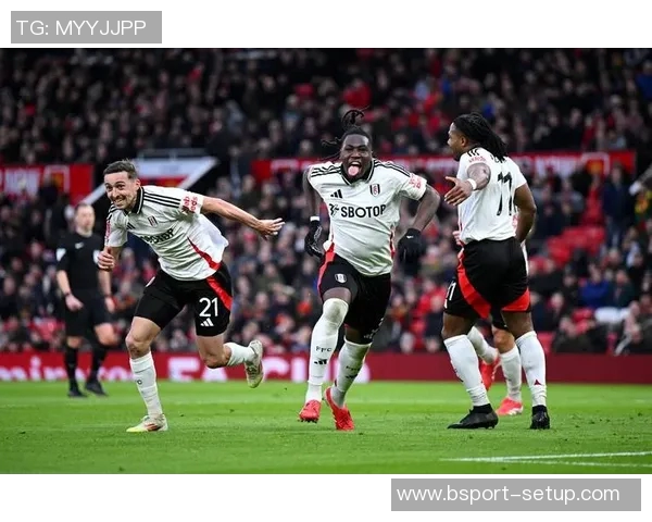 足总杯精彩对决曼联4-0莱比锡点球大战引发全场热潮