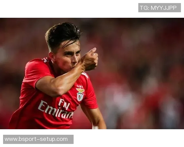 友谊赛精彩对决：多特蒙德与本菲卡战成平局引发热议